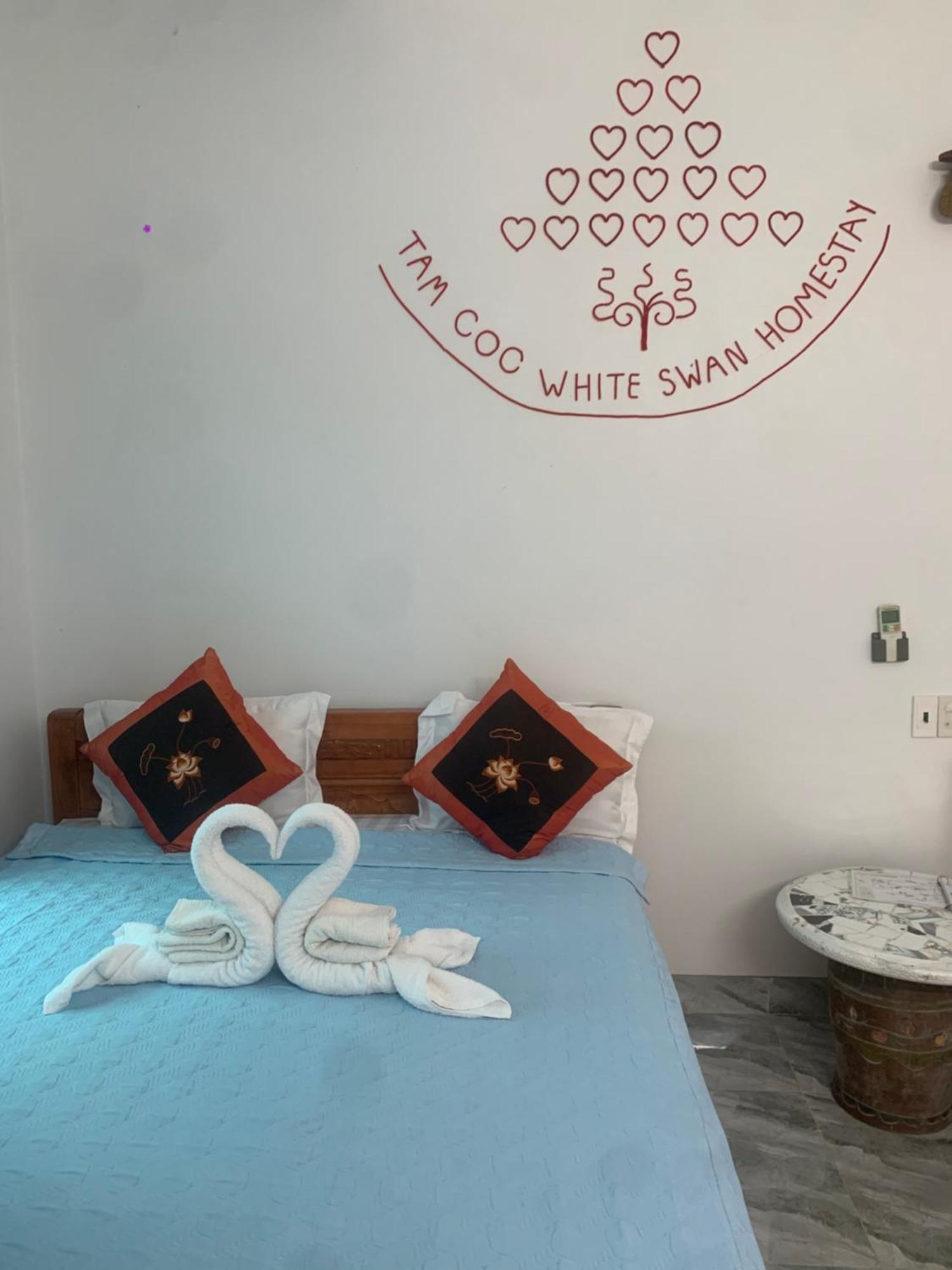 Tam Coc White Swan Homestay Ninh Bình Exteriör bild